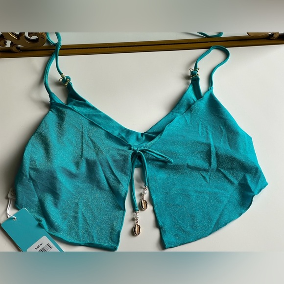 NWT BEACH BUNNY Keoni Crop Top Teal Turquoise w/ Gold Seashell Charms Size Small - Picture 4 of 12